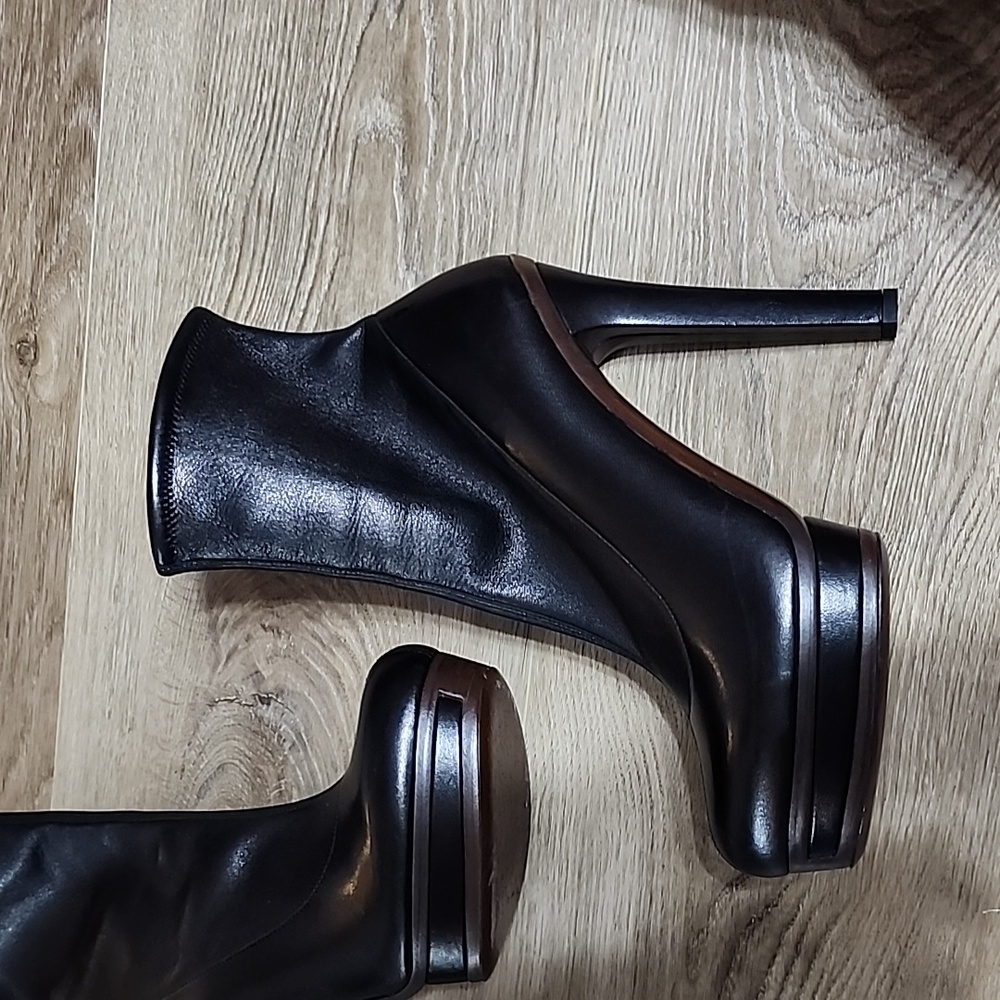 GUCCI EUC PLATFORM SOCK BOOTIES EUC WORN 1X SIZE 39.5